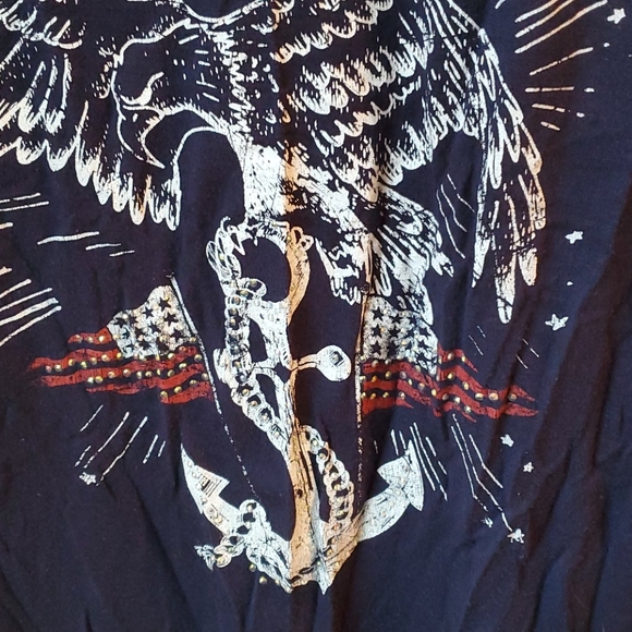 Short sleeve top - Picture 2 of 5